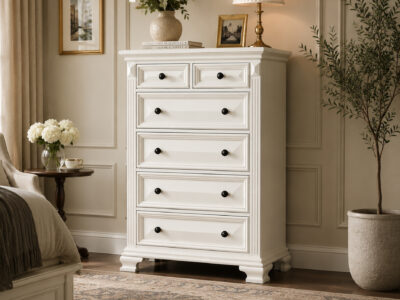 BOYDS Chest of Drawers
