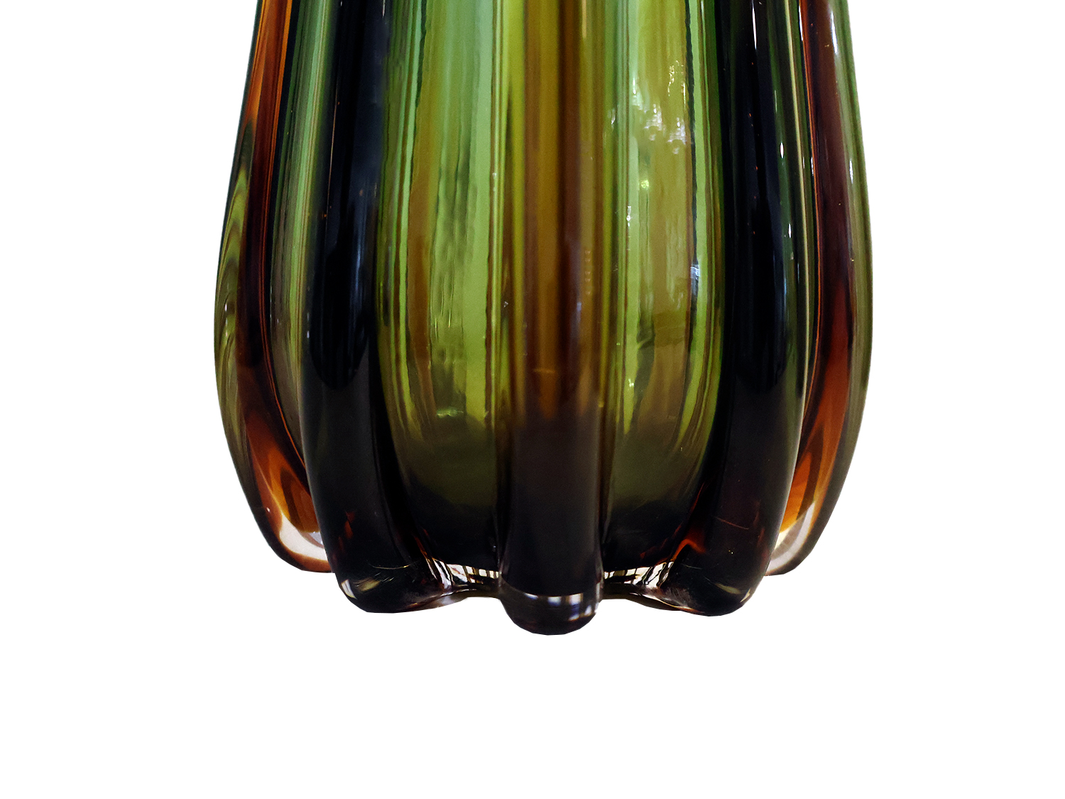 GARNET Medium Vase Bottom GARNET Medium Vase Bottom