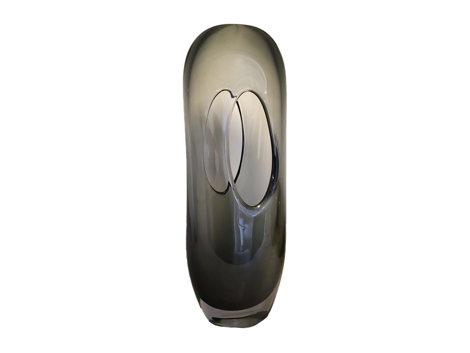 NORCO Medium Vase Side view NORCO Medium Vase Side view