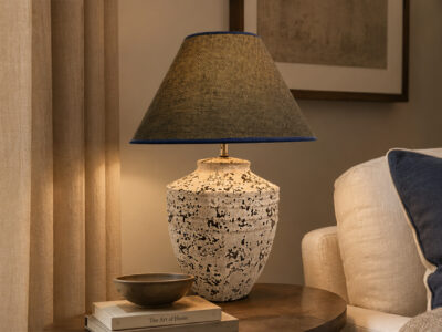 HRU TABLE LAMP 5346