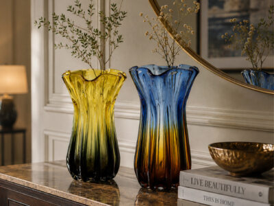 GARNET Fluted Ruffled Rim Glass 2 Piece Vase Set